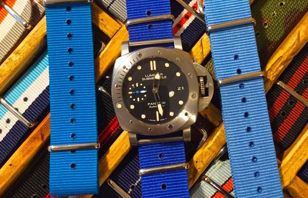 Bracelet Montre NATO Bleus Unis - Montre Panerai Luminor Submersible 1950 PAM682