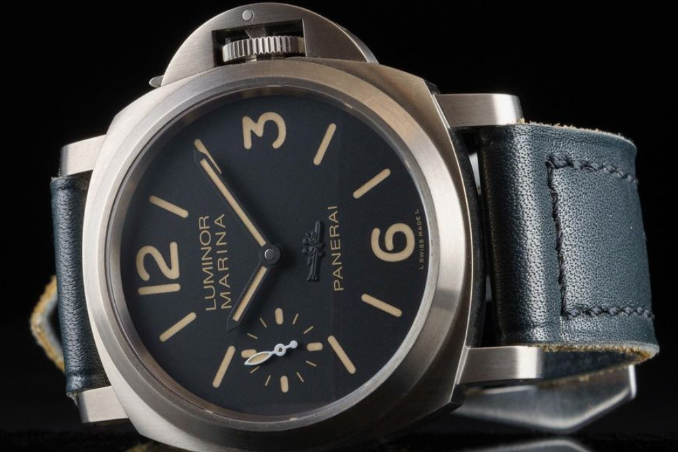 Bracelet Montre Vintage Bleu Panerai Luminor 44 MM Titane