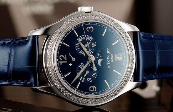 Bracelet de montre alligator bleu metal sur patek phillipe complications 5146 P