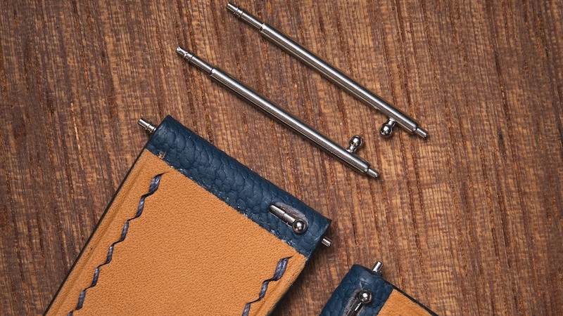 Vidéo Tuto : Comment changer un bracelet à système interchangeable ?