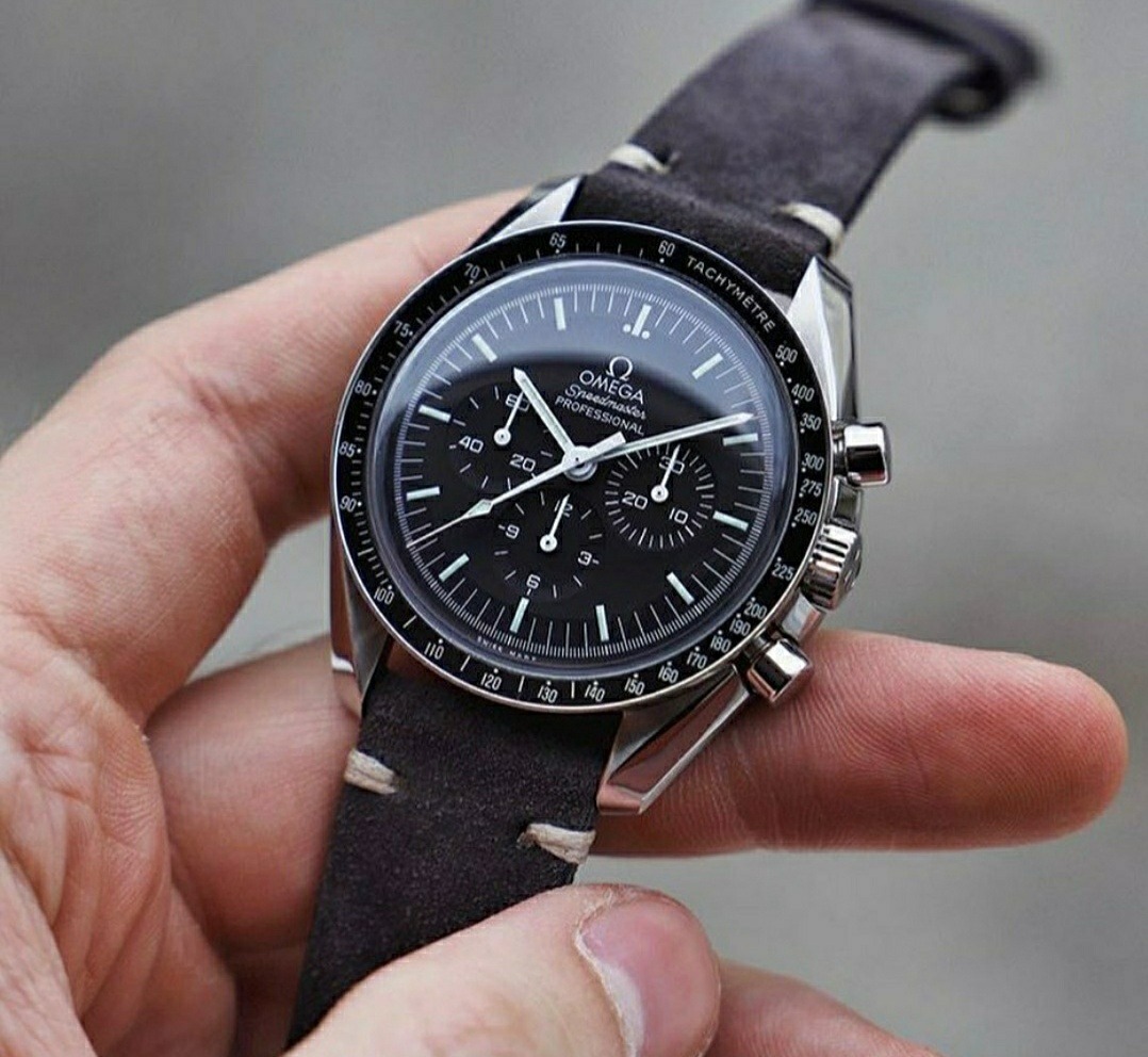 speedmaster bracelet