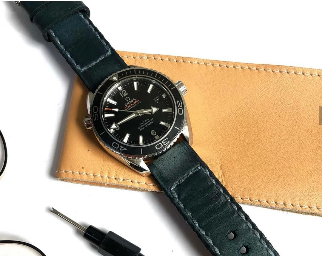 Bracelet Montre en cuir Omega Seamaster